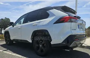 Toyota RAV4 2019 Blanc