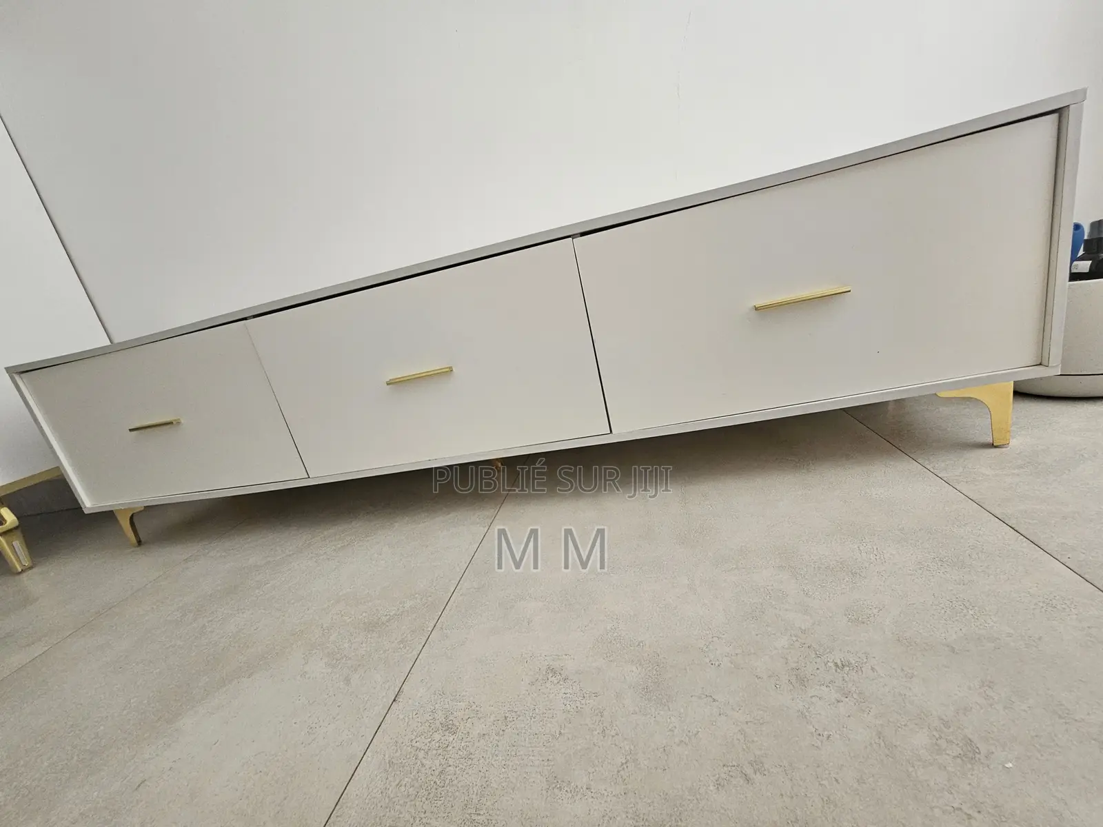 Urgent - Meuble Tv