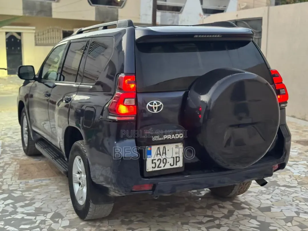 Toyota Land Cruiser Prado 2015 Noir