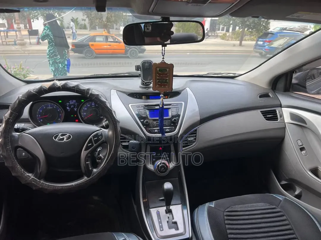 Hyundai Elantra 2013 Bleu