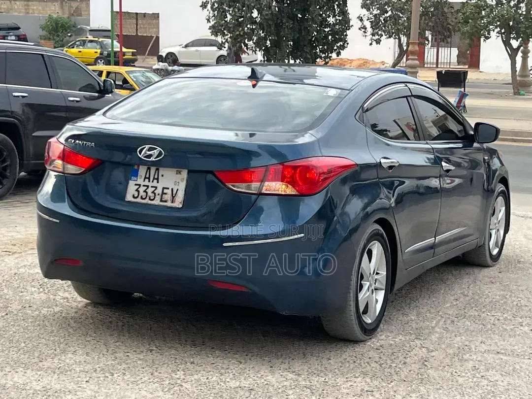 Hyundai Elantra 2013 Bleu