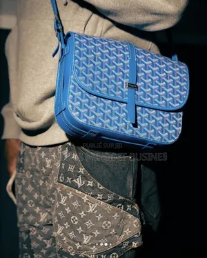Sacoche Goyard Disponible