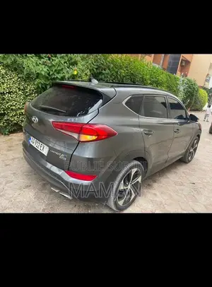 Hyundai Tucson 2016 Gris