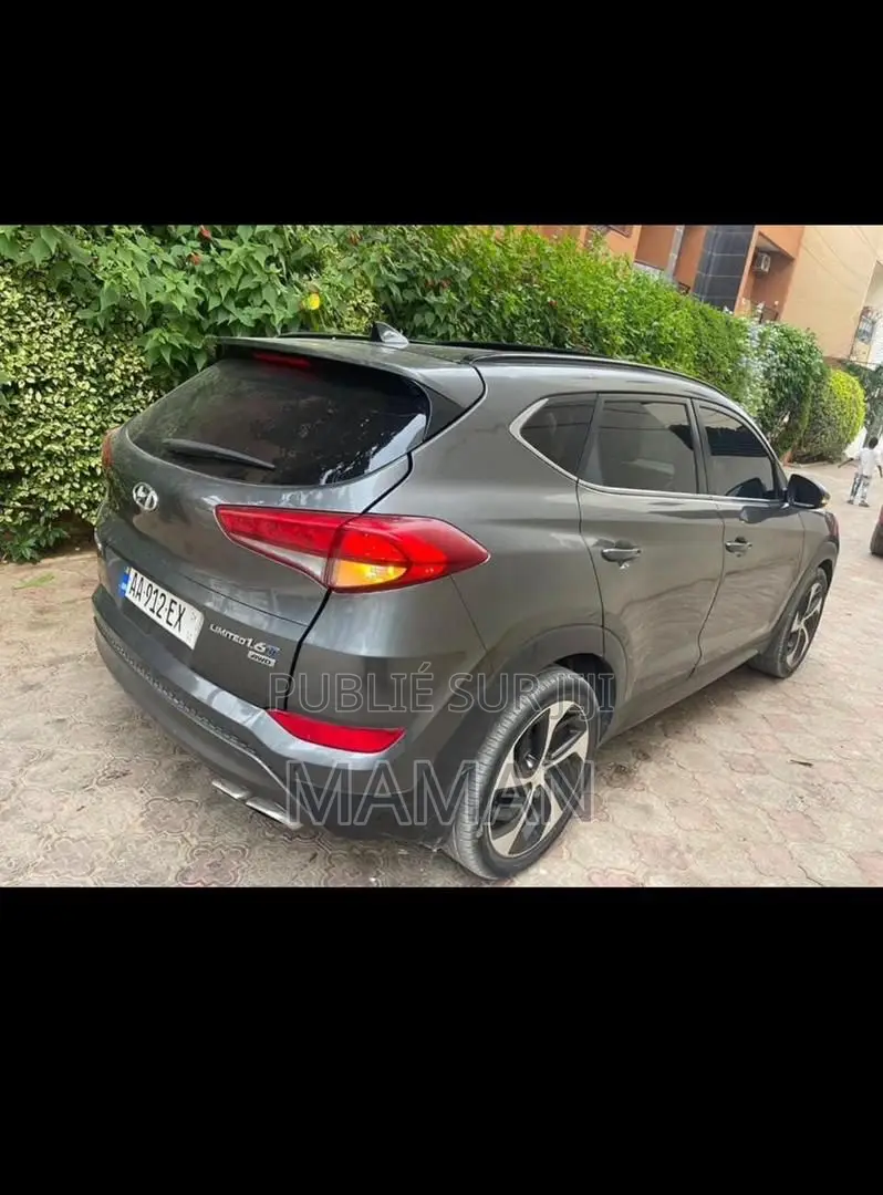 Hyundai Tucson 2016 Gris