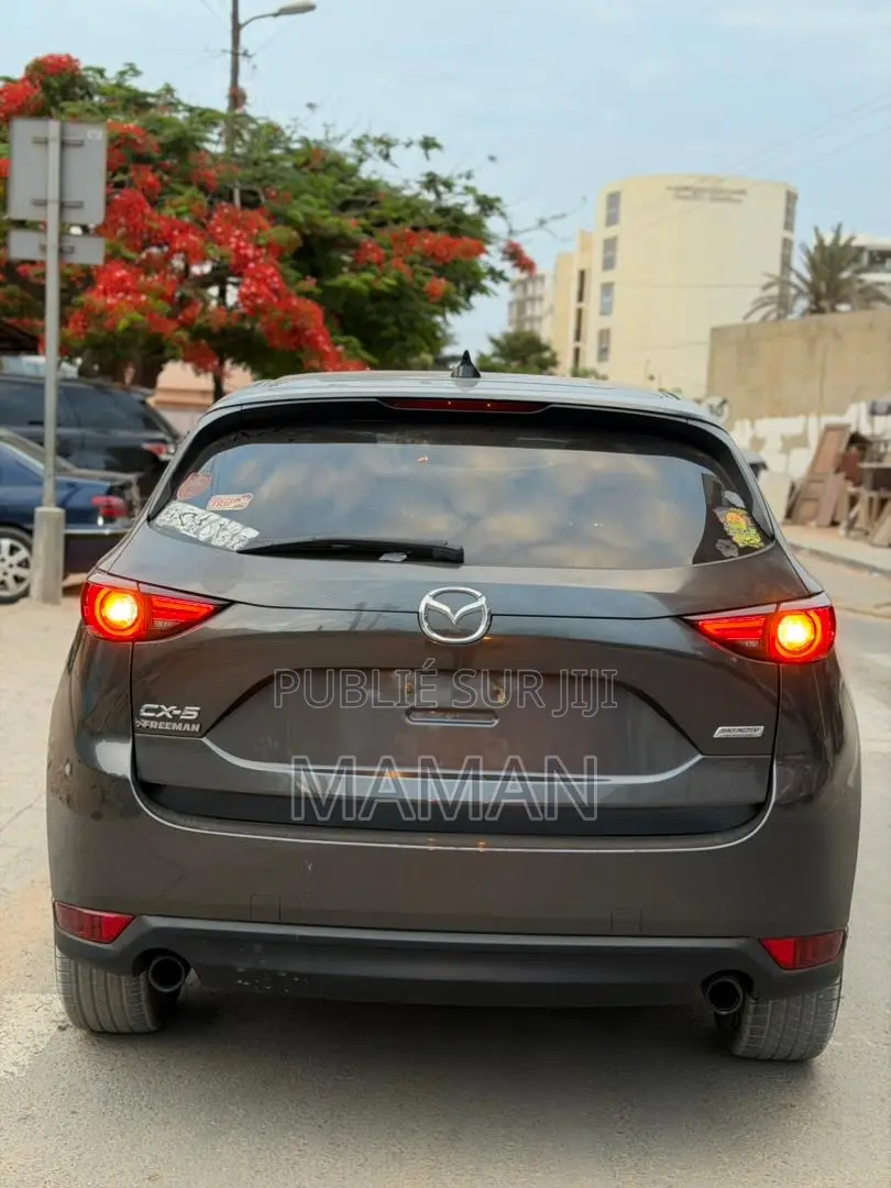 Mazda CX-5 2018 Gris
