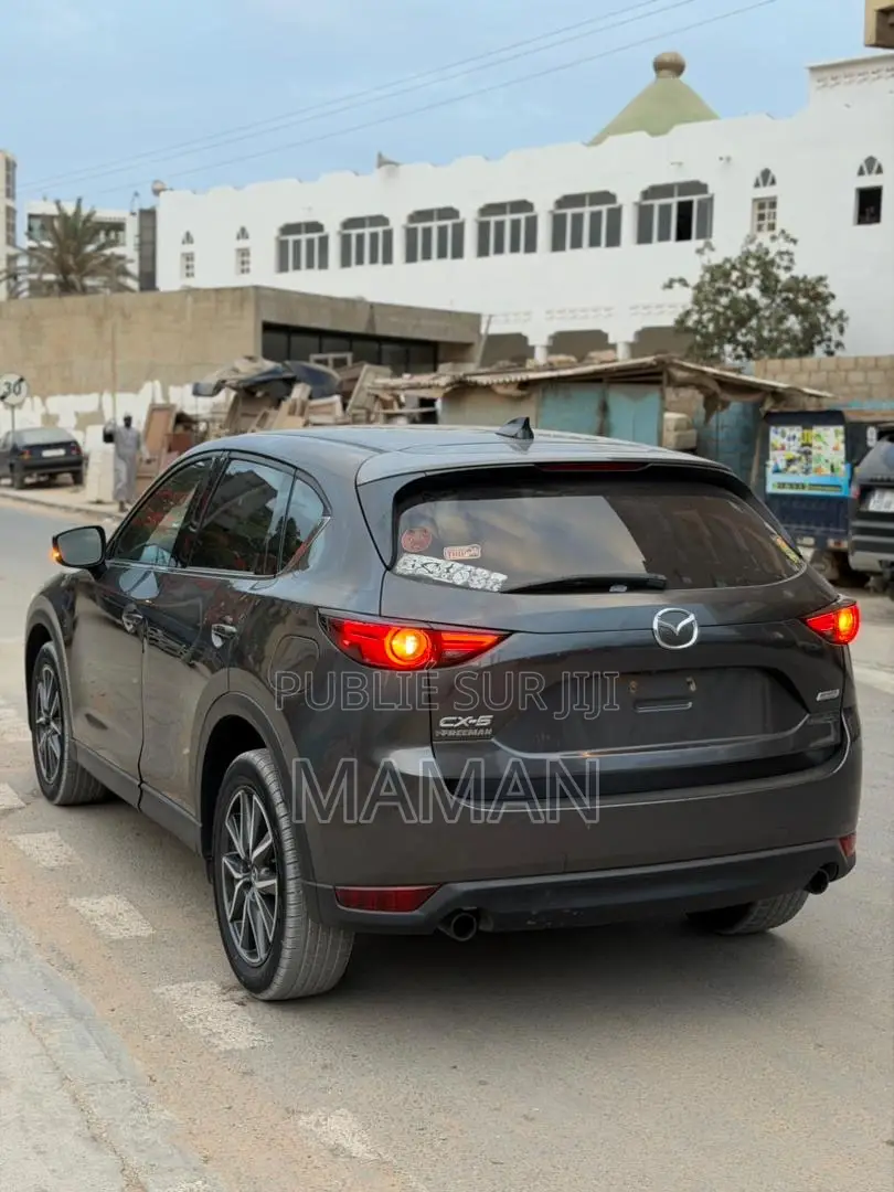 Mazda CX-5 2018 Gris