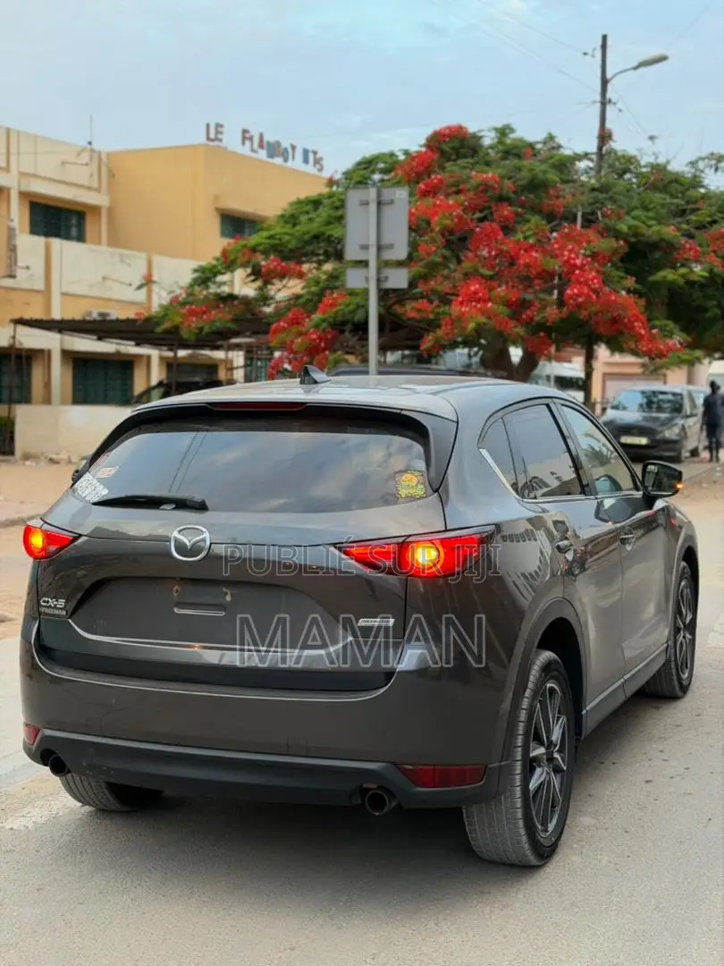Mazda CX-5 2018 Gris
