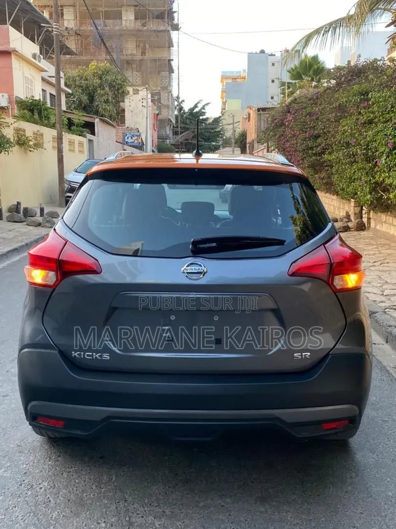 Nissan Kicks 2018 Gris