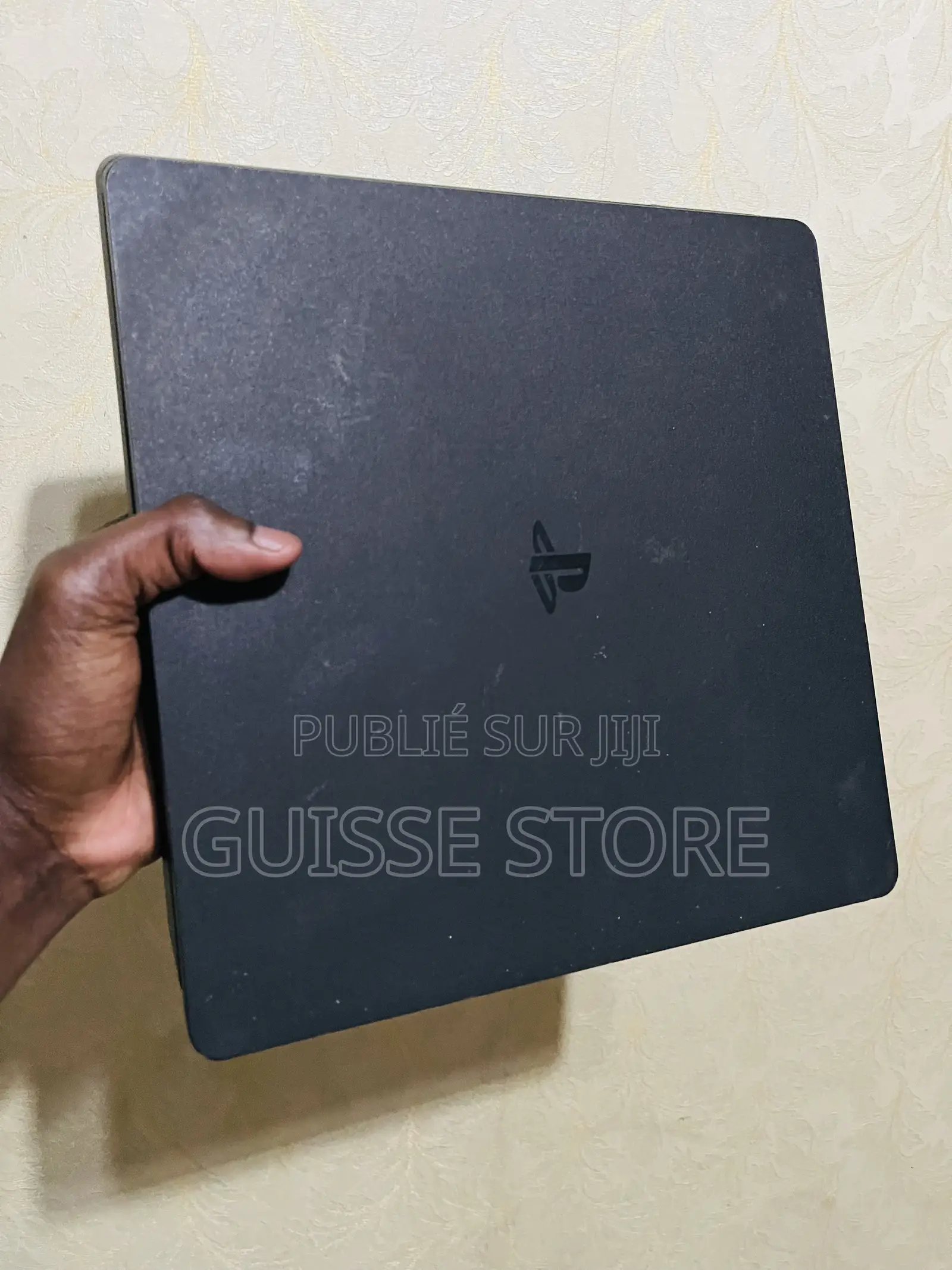 Ps4 Slim Avec Une Manette
