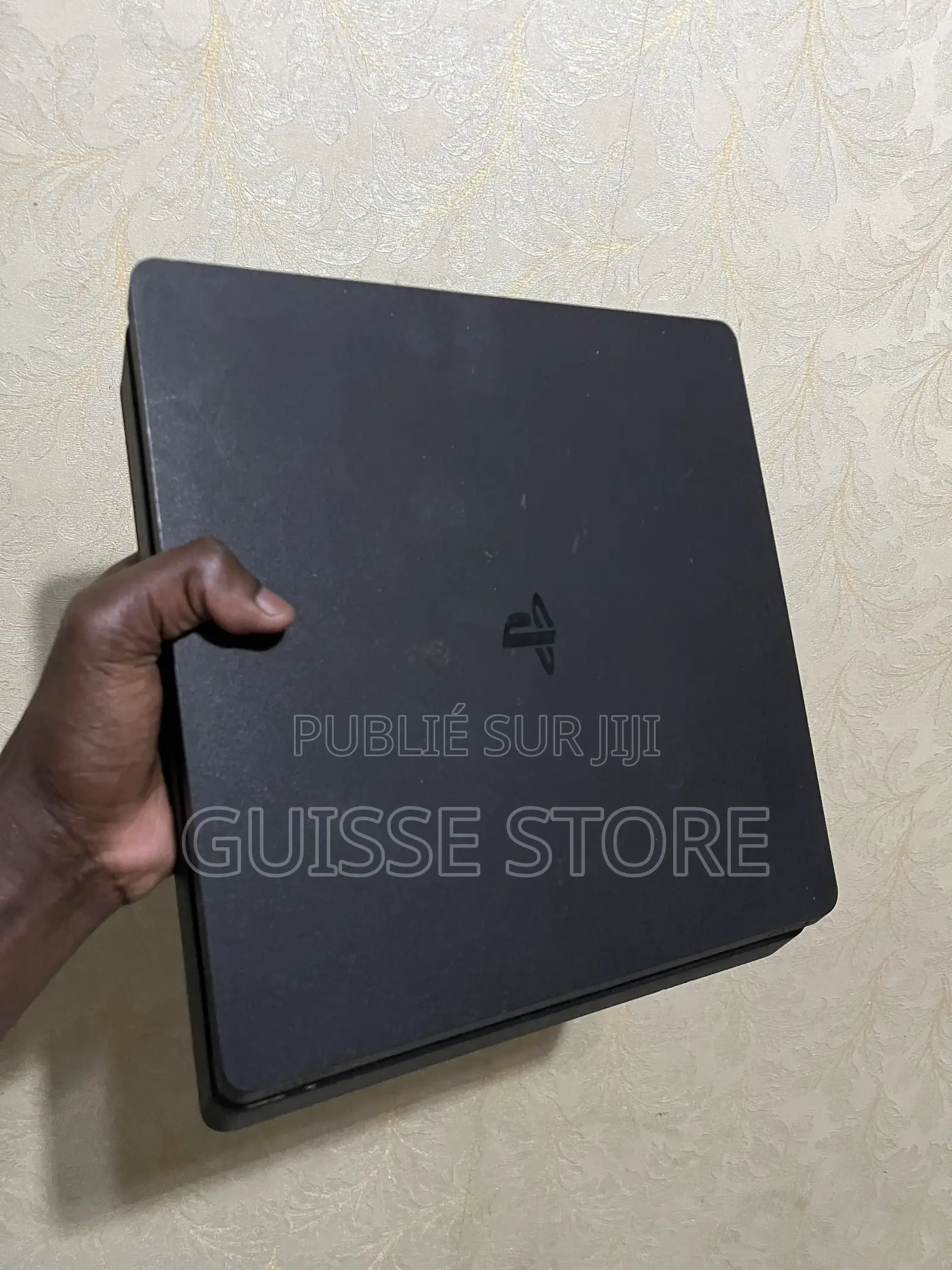 Ps4 Slim Avec Une Manette