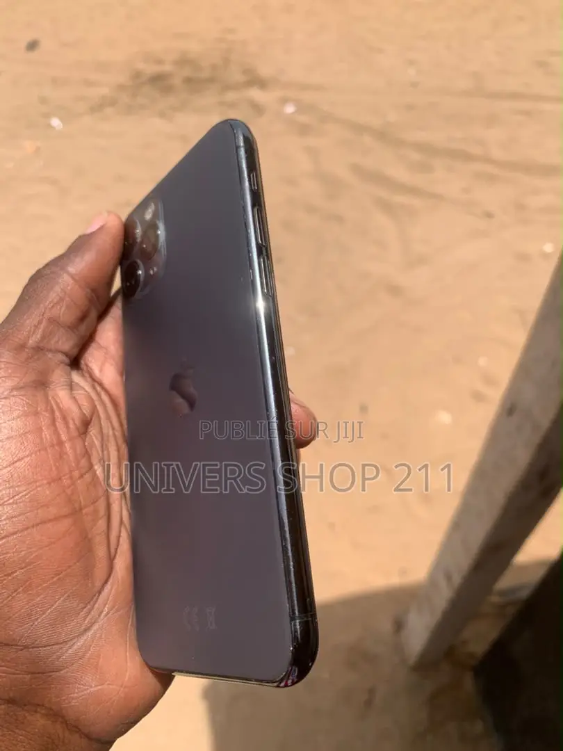 Apple iPhone 11 Pro 64 GB Gris