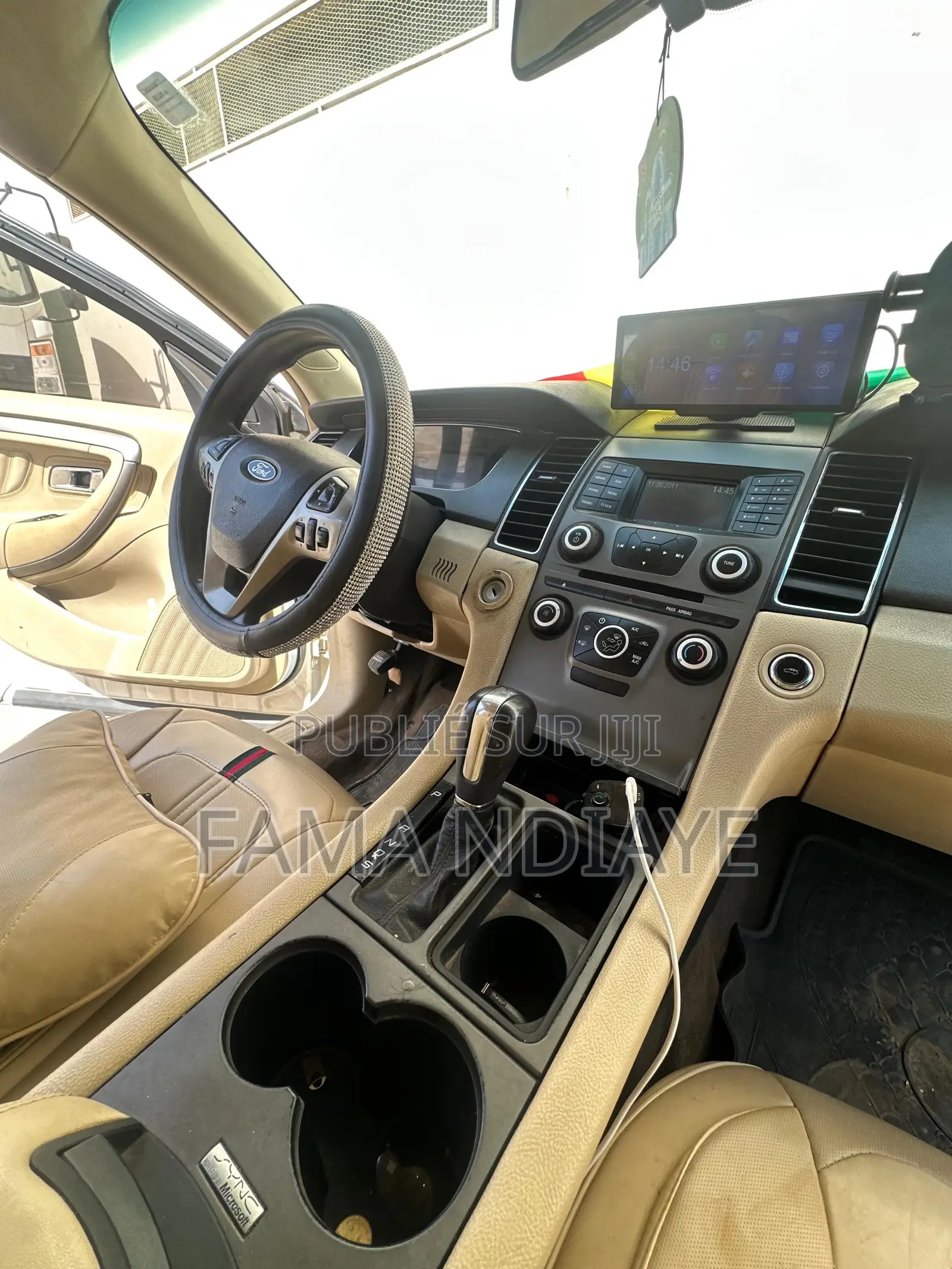 Ford Taurus 2013 Blanc