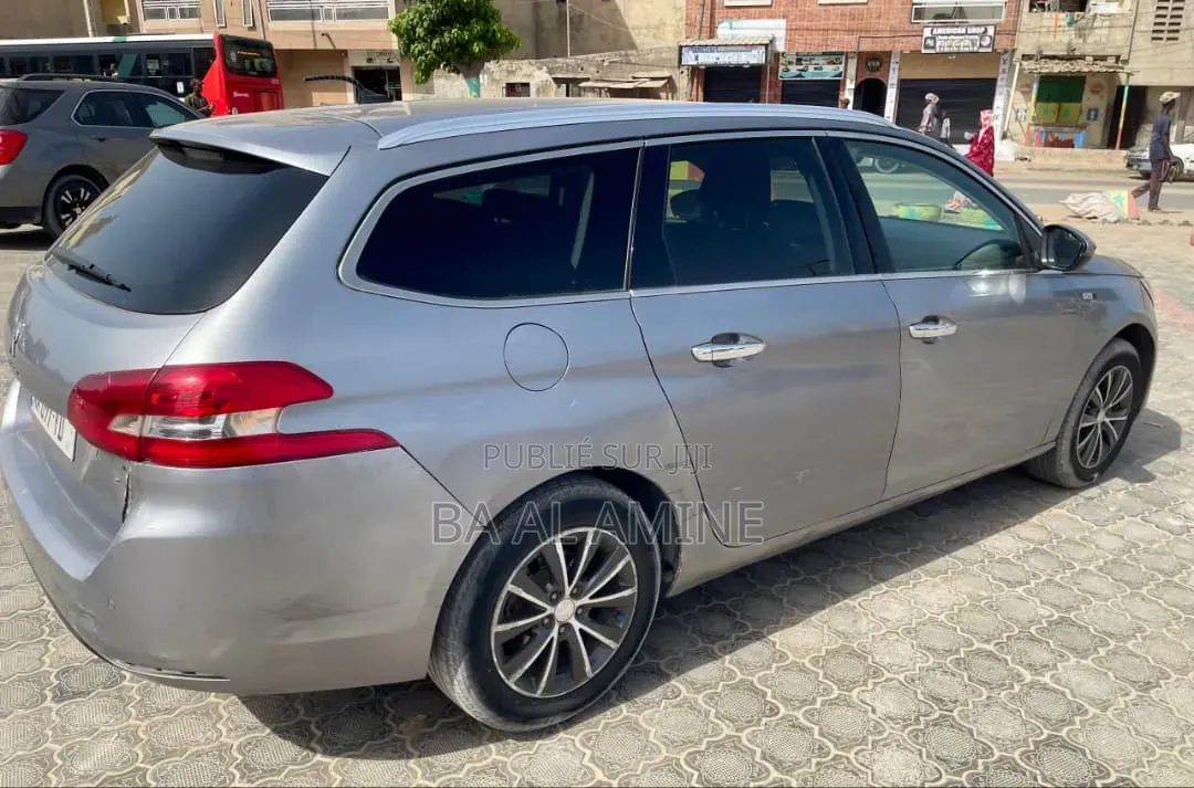 Peugeot 308 2016 Gris