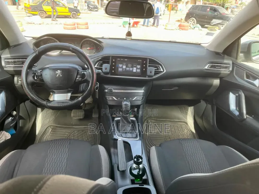 Peugeot 308 2016 Gris