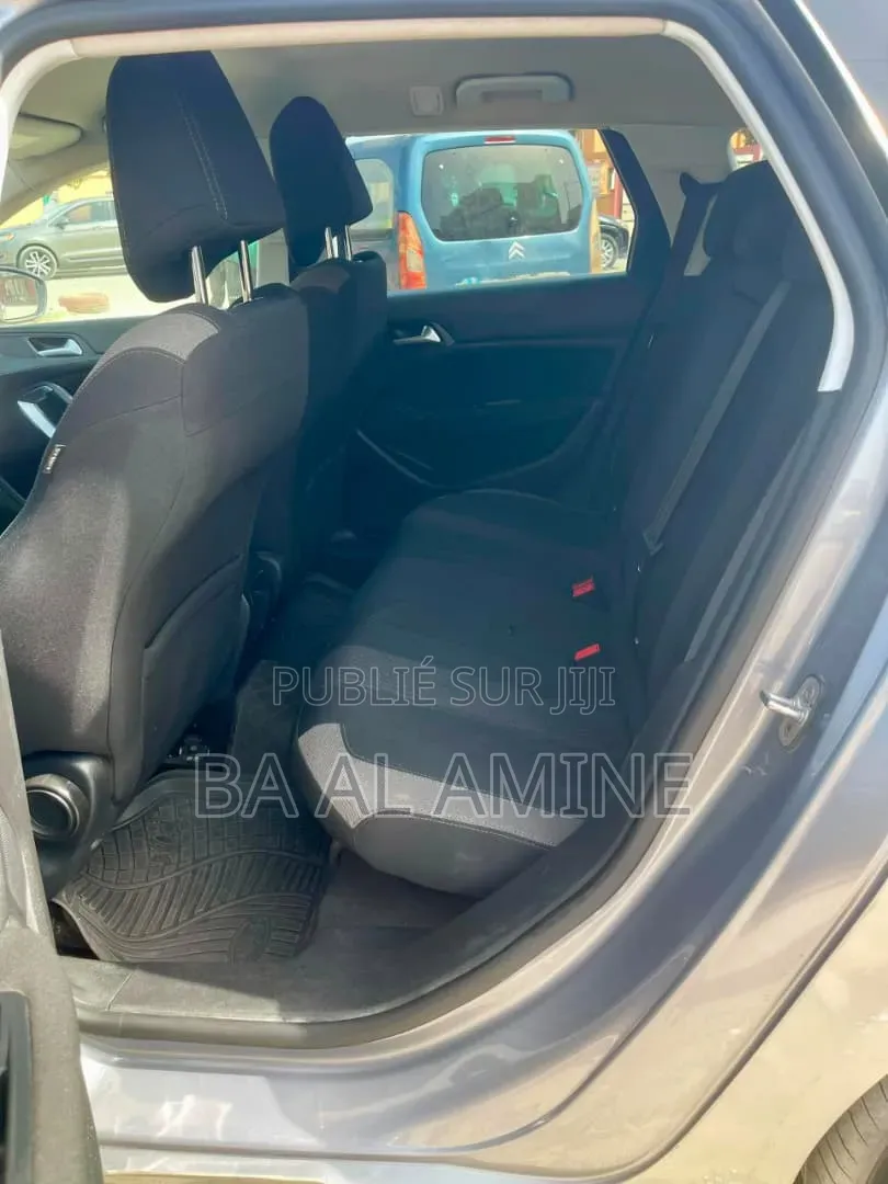 Peugeot 308 2016 Gris