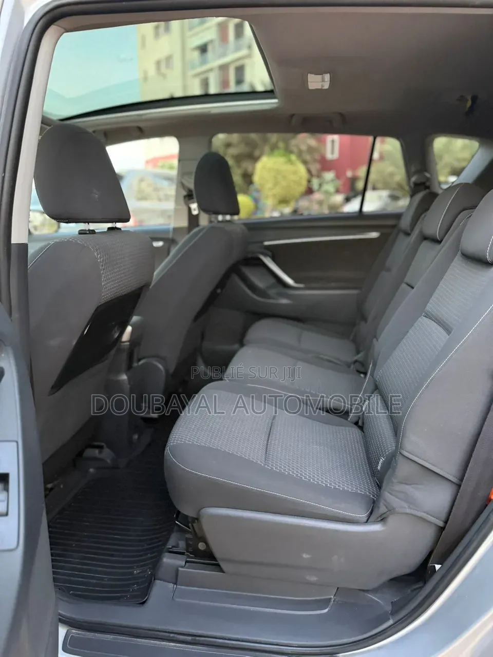 Toyota Verso 2017 Gris