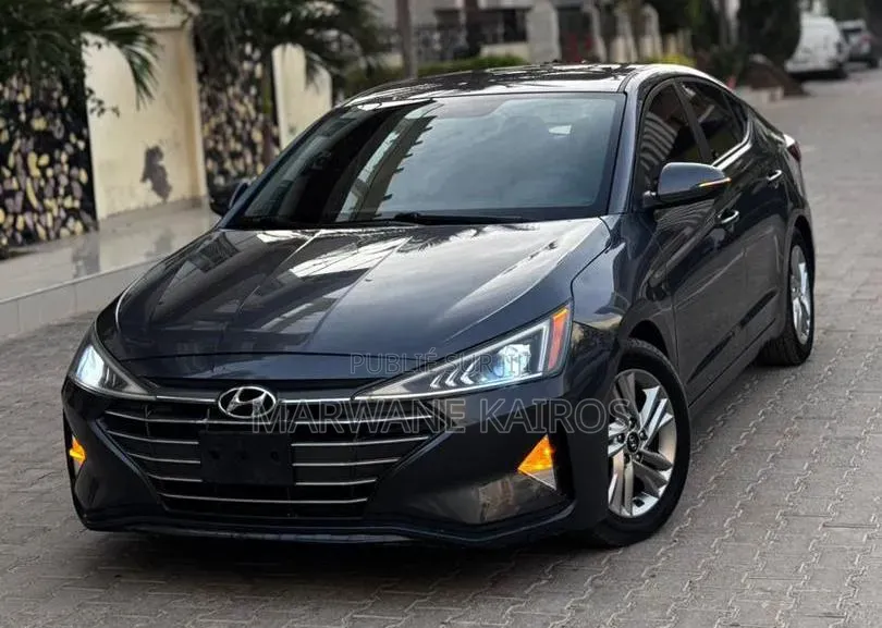 Hyundai Elantra 2019 Noir