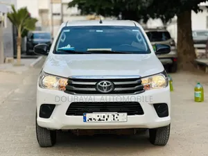 Toyota Hilux 2024 Blanc