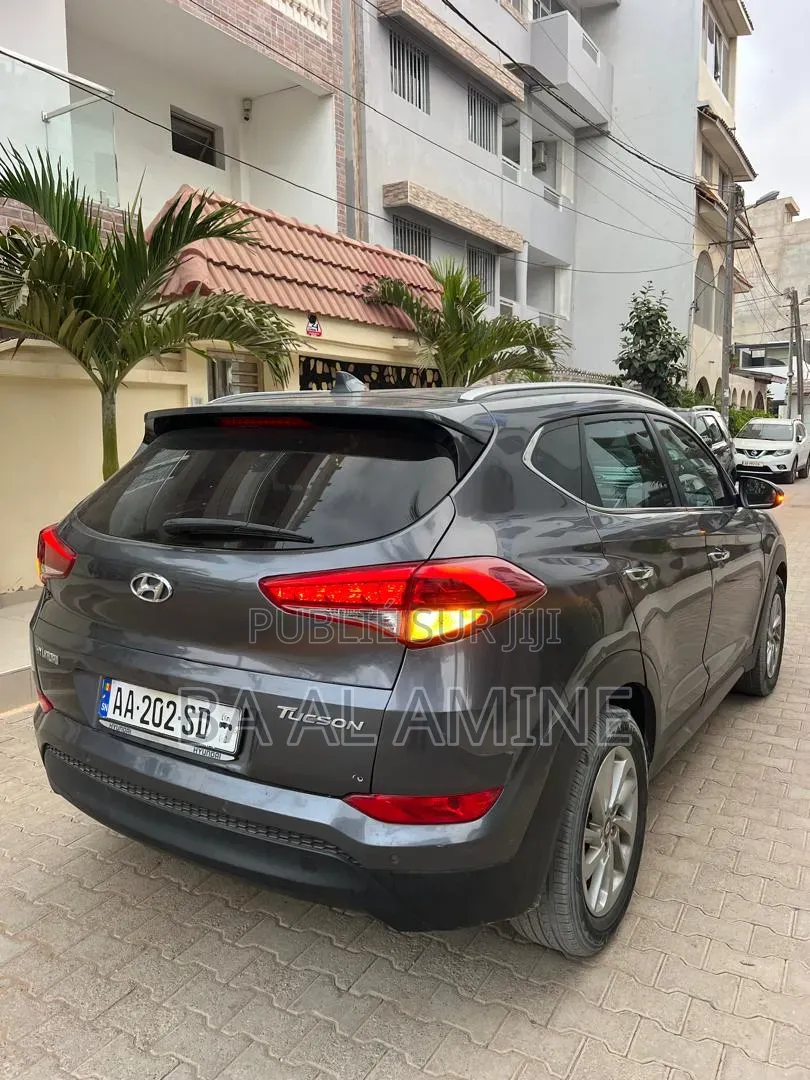 Hyundai Tucson 2017 Gris