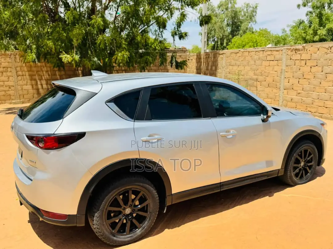Mazda CX-5 2018 Gris