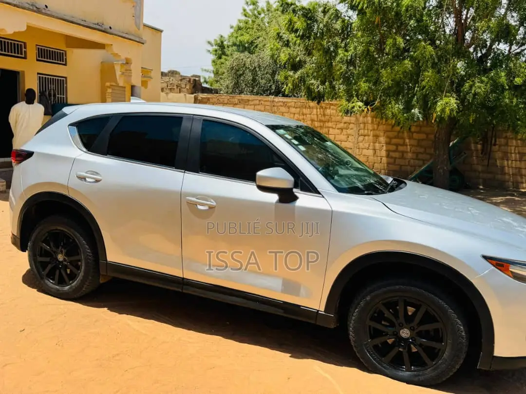 Mazda CX-5 2018 Gris