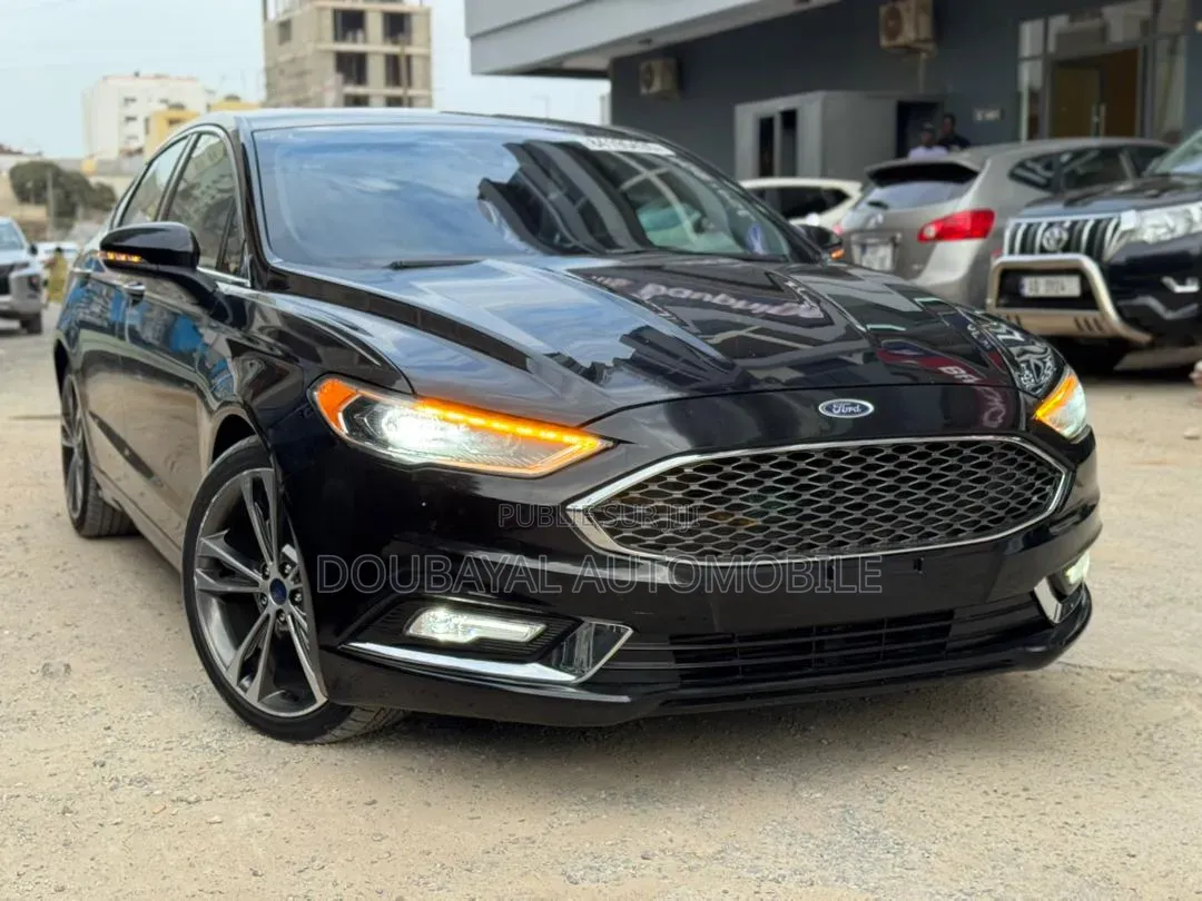 Ford Fusion 2017 Noir Mat