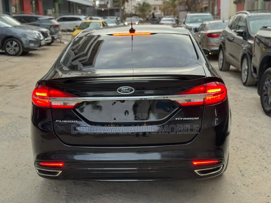 Ford Fusion 2017 Noir Mat