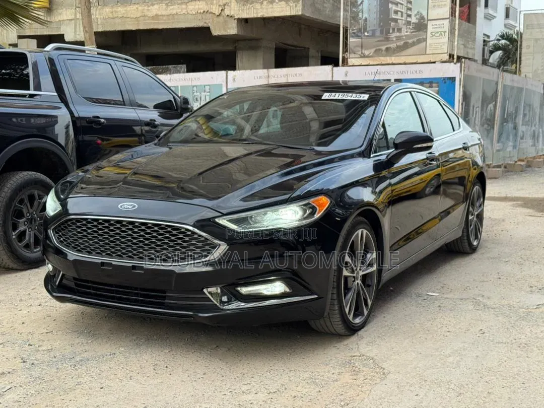 Ford Fusion 2017 Noir Mat