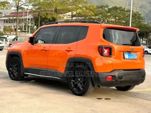 Jeep Renegade 2017 Orange