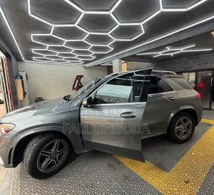 Mercedes-Benz GLE-Class 2021 Gris