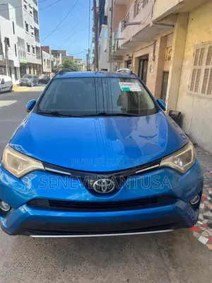 Toyota RAV4 2018 Bleu