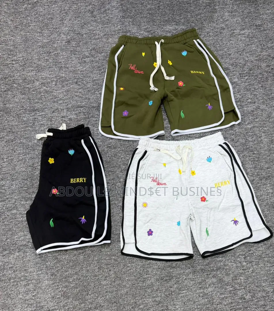 Shorts Balenciaga, Berry Cool Resg Disponible