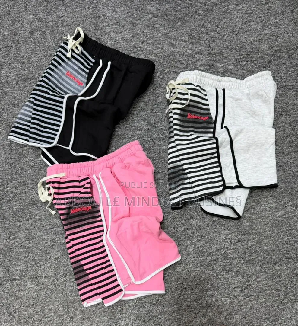 Shorts Balenciaga, Berry Cool Resg Disponible