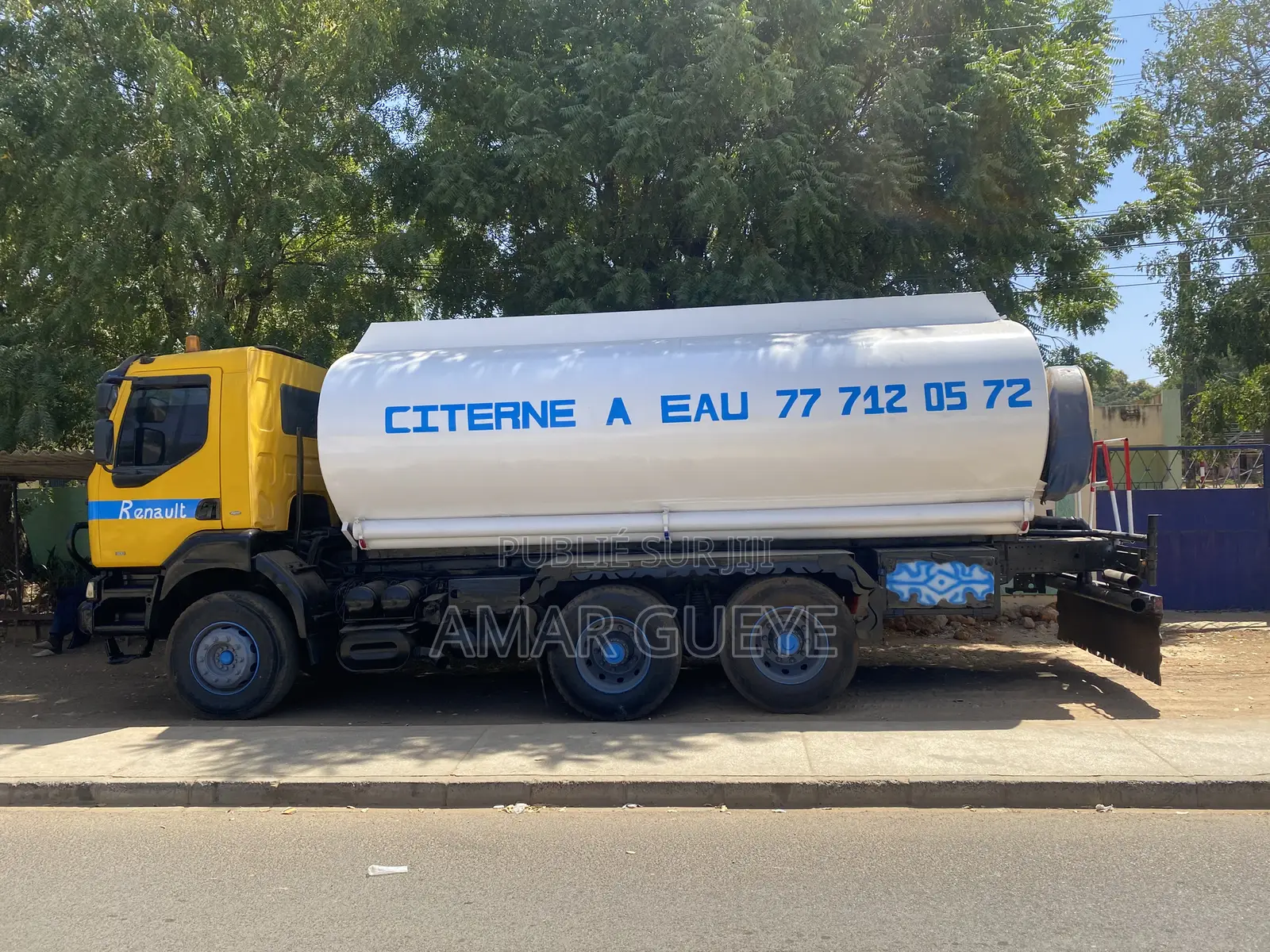 Location Vente Camion Citerne À Eau 20ml 10roue en Parfait État