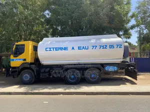 Location Vente Camion Citerne À Eau 20ml 10roue en Parfait État