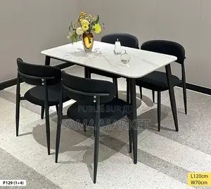 Table À Manger