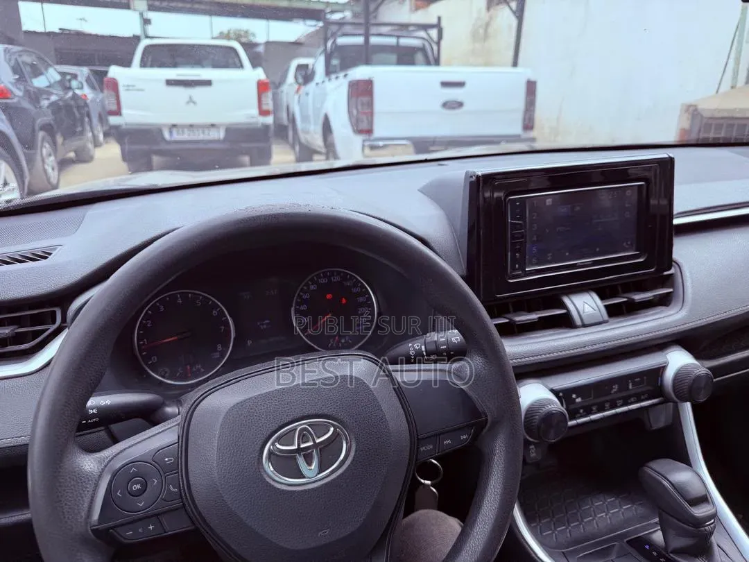 Toyota RAV4 2020 Noir