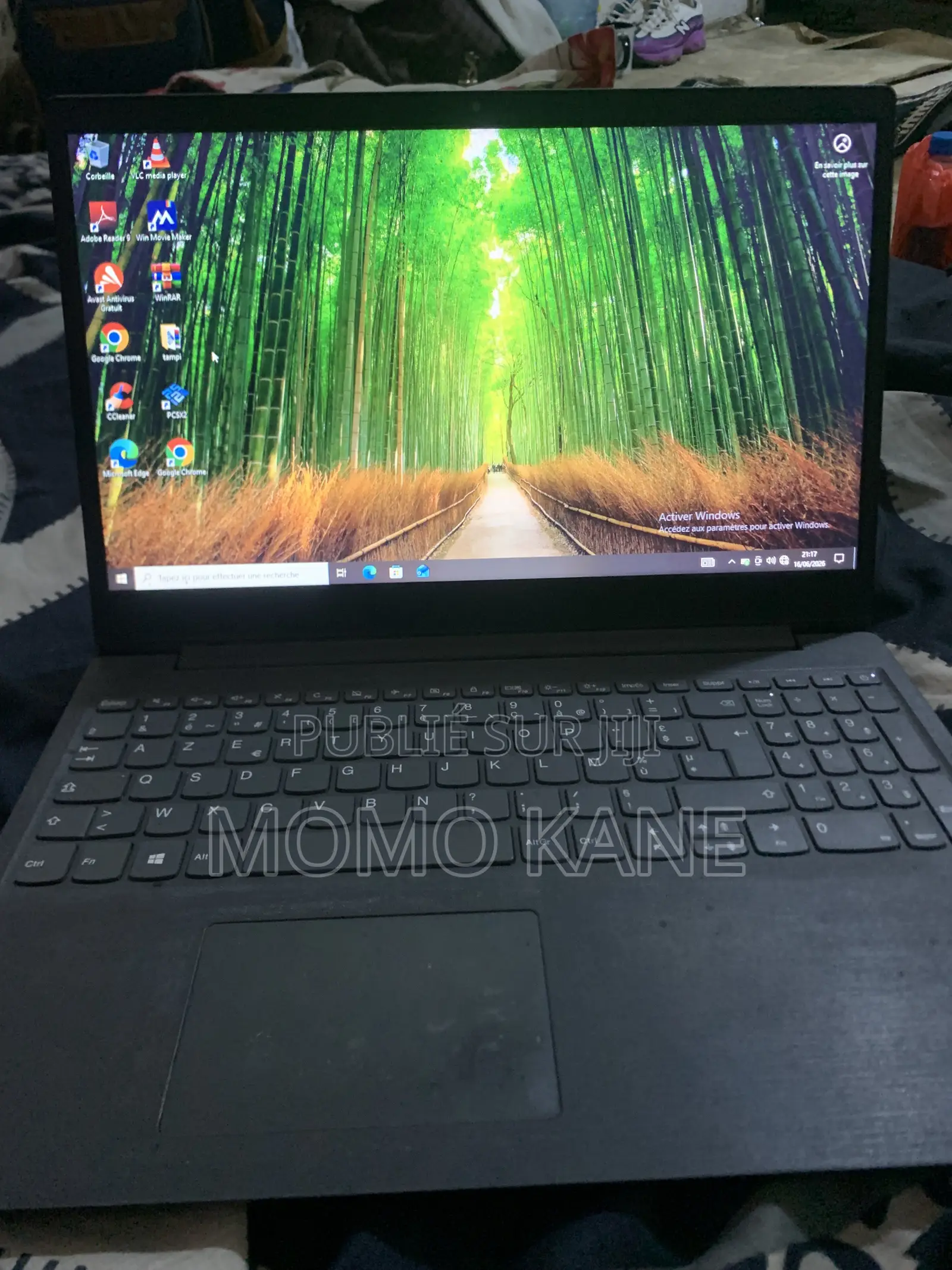 Ordinateur portable Lenovo IdeaPad 1 4GB Intel Celeron HDD 1T
