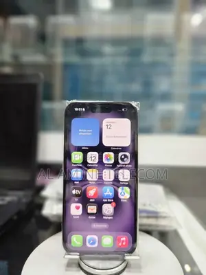 Nouveau Apple iPhone 16 256 GB Noir