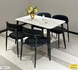 Table Pour Salle À Manger Avec 4 Chaises