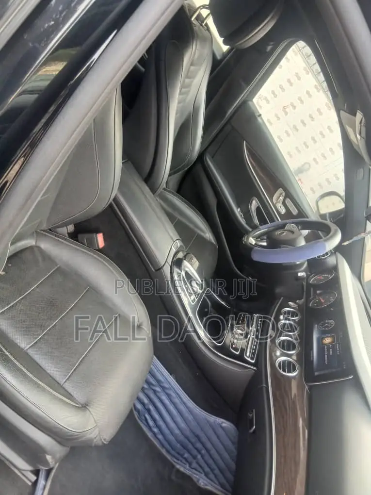 Mercedes-Benz E300 2018 Noir