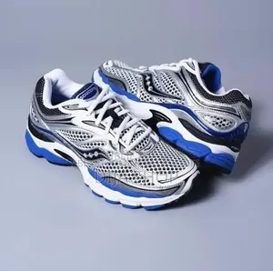 Saucony Blue Disponible