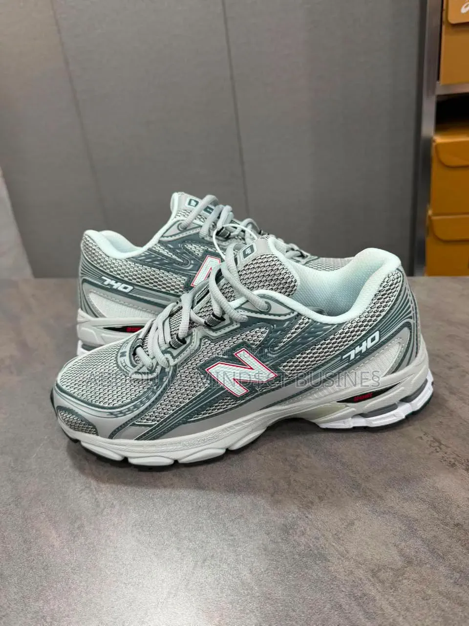 Nb 740 Bleu Mer Disponible