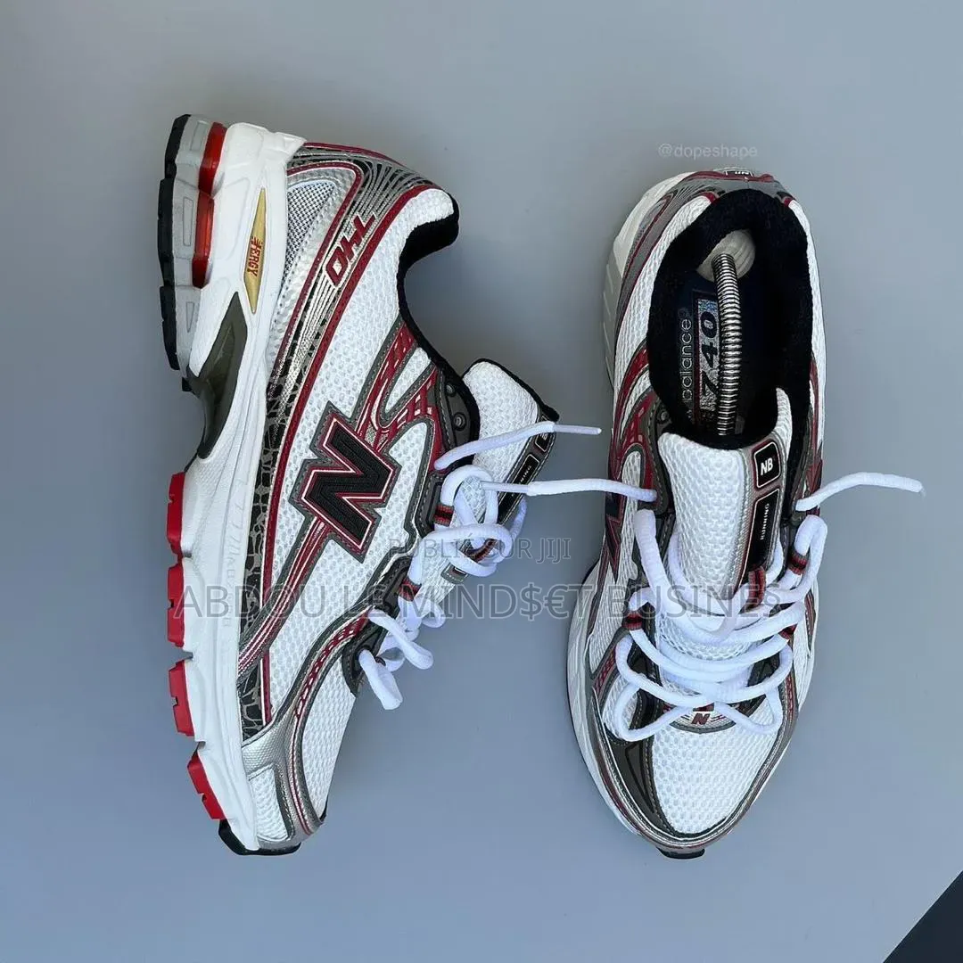 Nb 740 Rouge-Blanc Disponible
