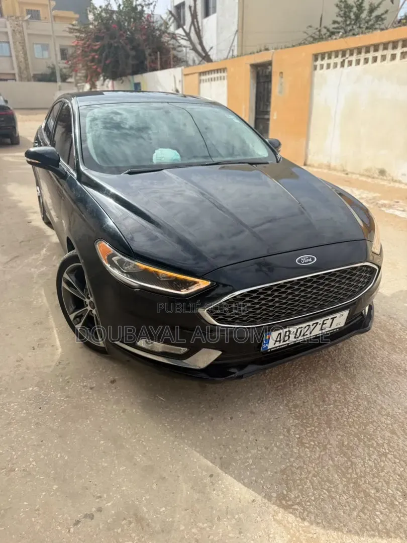 Ford Fusion 2017 Noir Mat