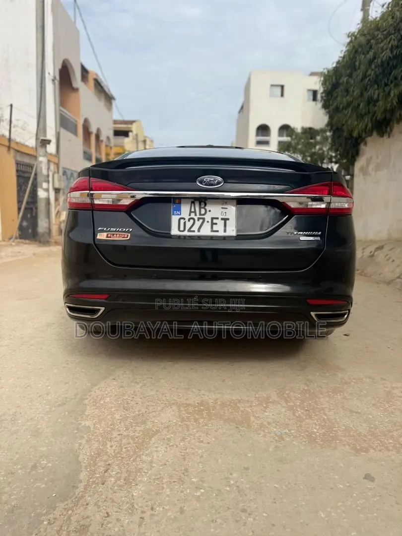 Ford Fusion 2017 Noir Mat