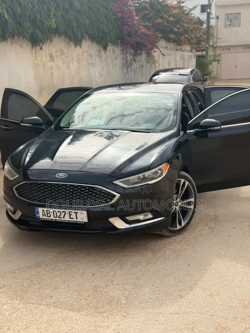 Ford Fusion 2017 Noir Mat