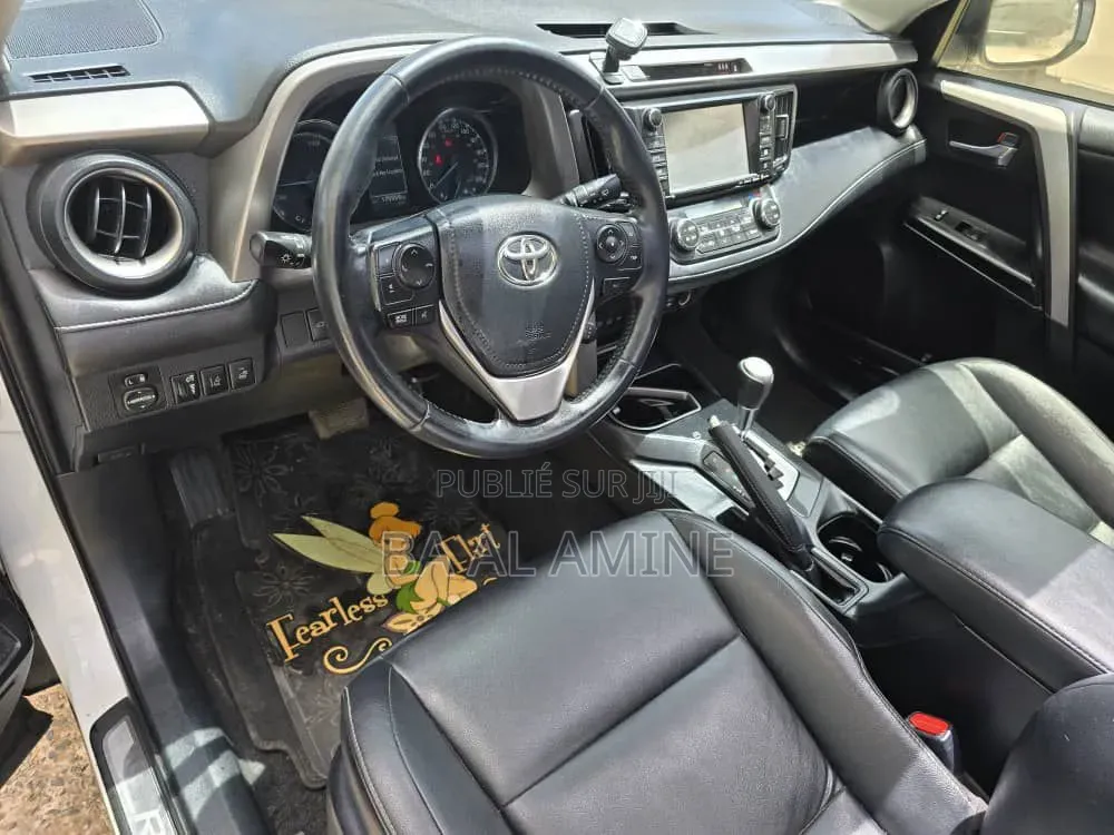 Toyota RAV4 2017 Blanc