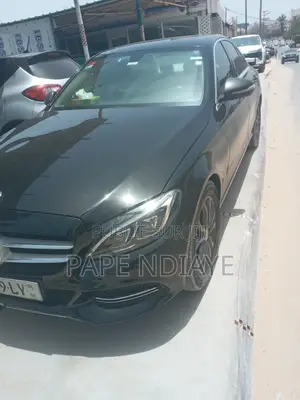 Mercedes-Benz C220 Classic 2015 Noir