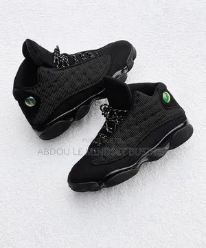 Air Jordan 13 Full Black Disponible
